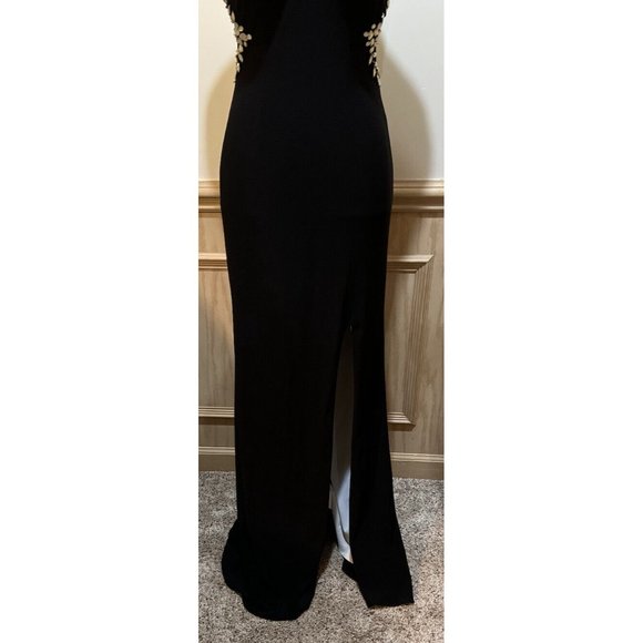 Floor Length Betsy & Adam Prom Dress ~ Black Size 2 ~ Beaded ~ Open Back - Picture 2 of 12